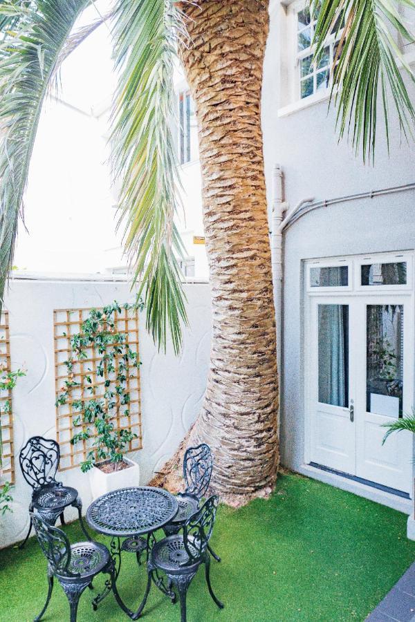 เดอะ ทรี บูติค โฮเต็ล Bed & Breakfast เคปทาวน์ ภายนอก รูปภาพ