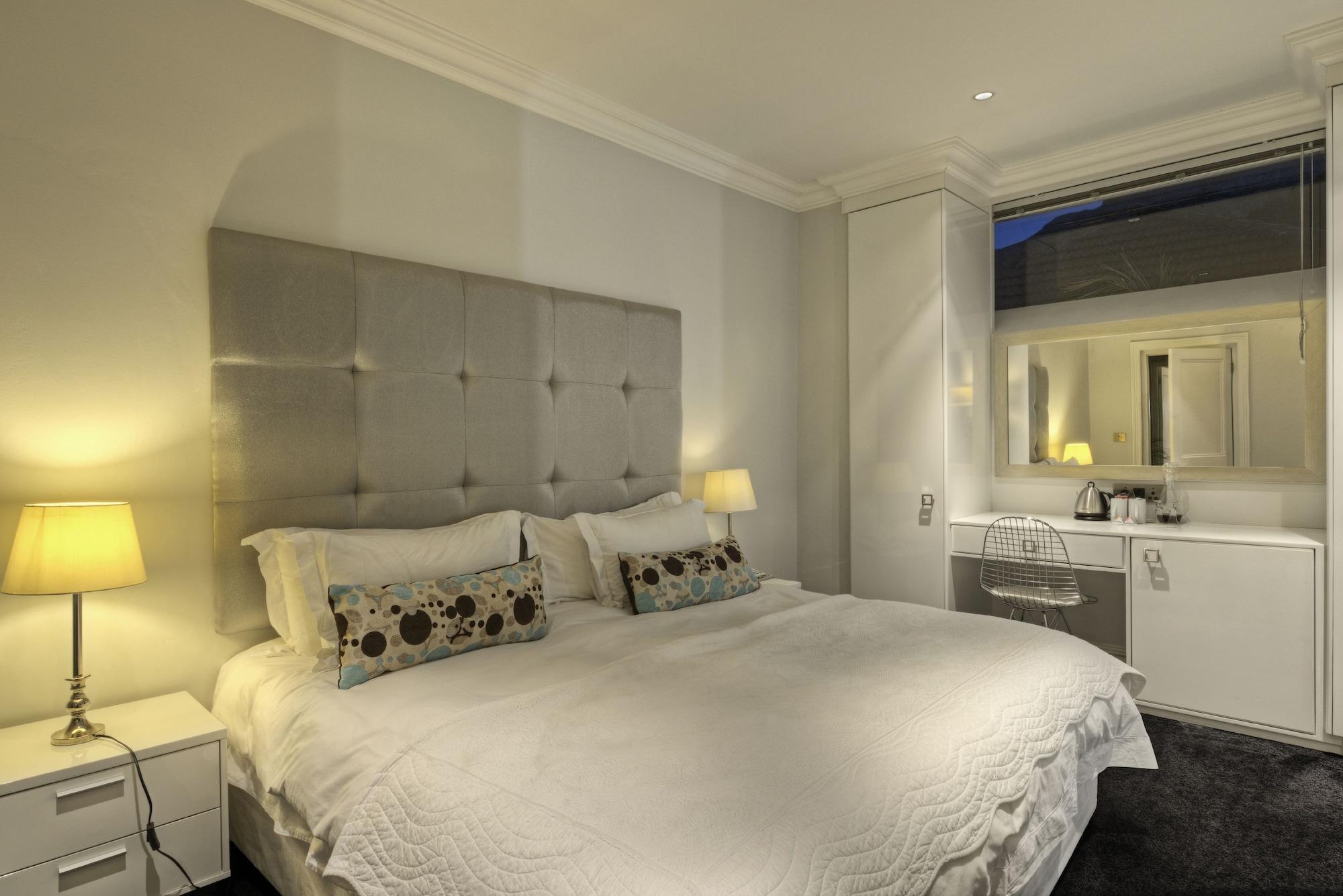 เดอะ ทรี บูติค โฮเต็ล Bed & Breakfast เคปทาวน์ ภายนอก รูปภาพ
