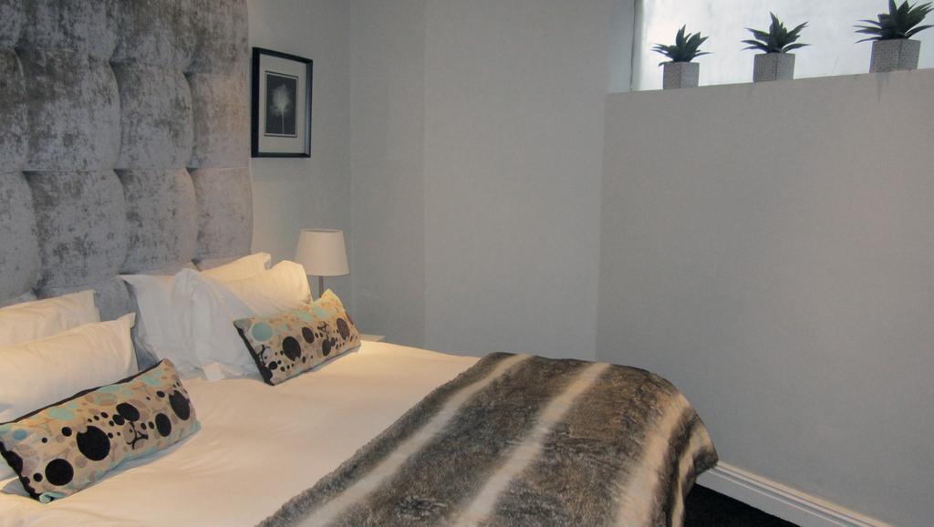 เดอะ ทรี บูติค โฮเต็ล Bed & Breakfast เคปทาวน์ ภายนอก รูปภาพ