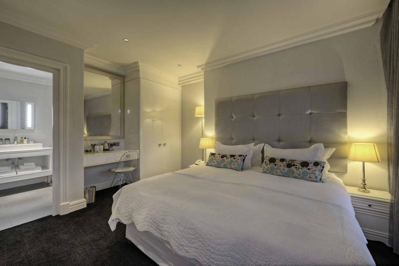 เดอะ ทรี บูติค โฮเต็ล Bed & Breakfast เคปทาวน์ ภายนอก รูปภาพ